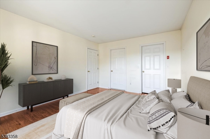 PARKSIDE - Residential