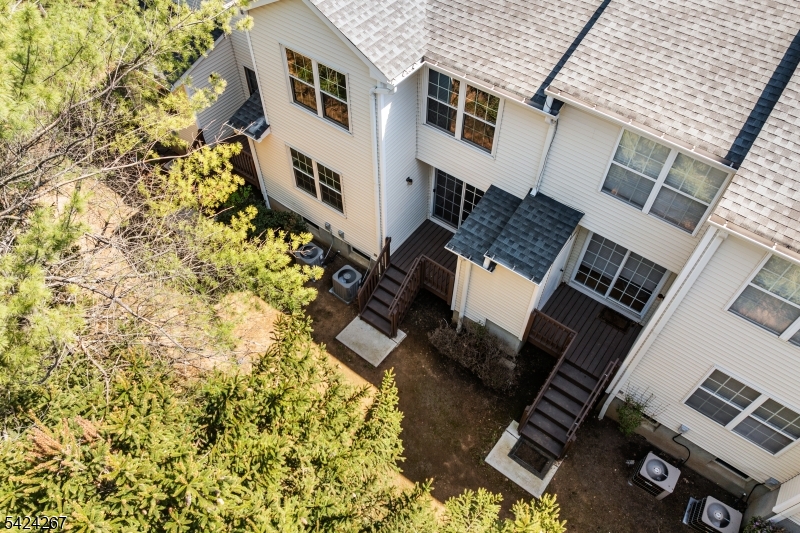 Montgomery Hills - Residential