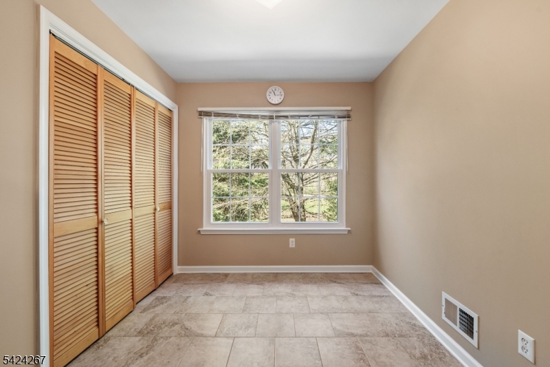 Montgomery Hills - Residential