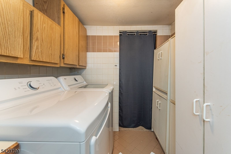 UPPER TIOGA NO FLOOD - Residential