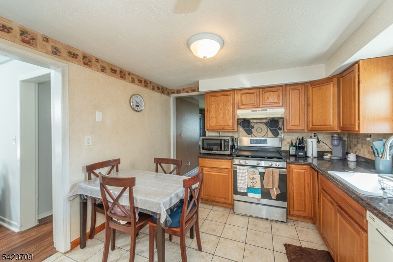 UPPER TIOGA NO FLOOD - Residential