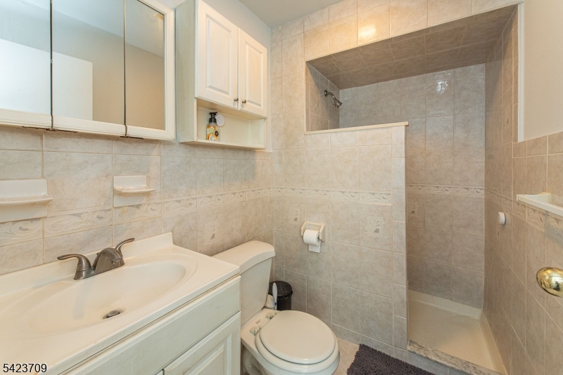 UPPER TIOGA NO FLOOD - Residential