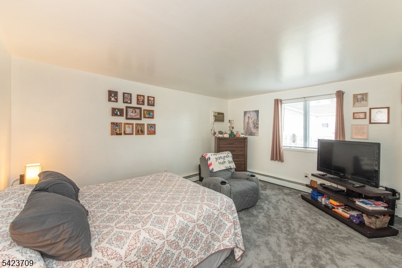 UPPER TIOGA NO FLOOD - Residential