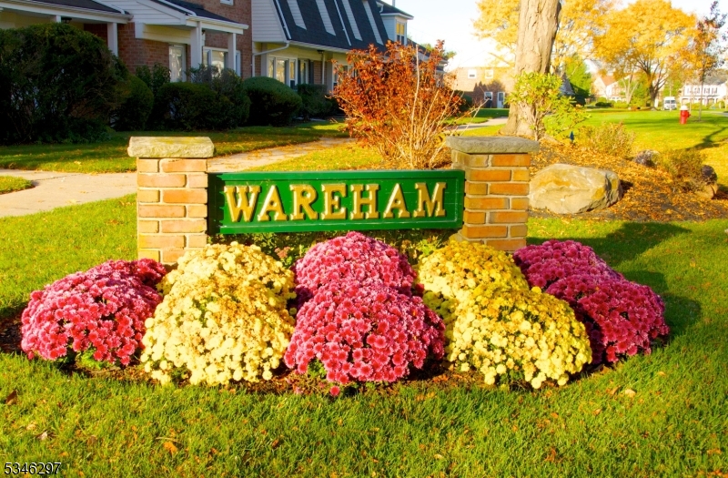 33 Wareham Village