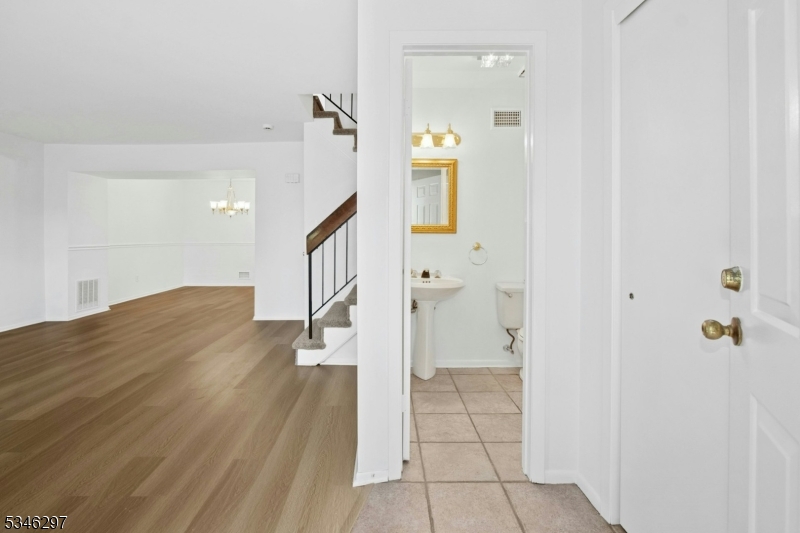 33 Wareham Village