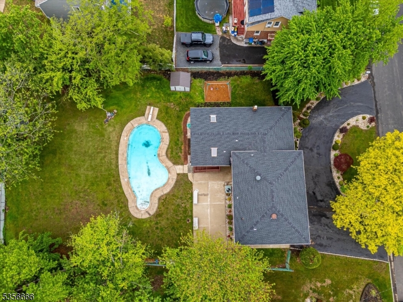 878 Beatrice Pkwy