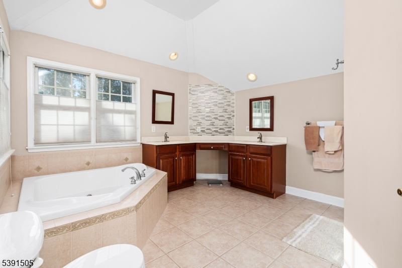 Greenwich Hills - Residential