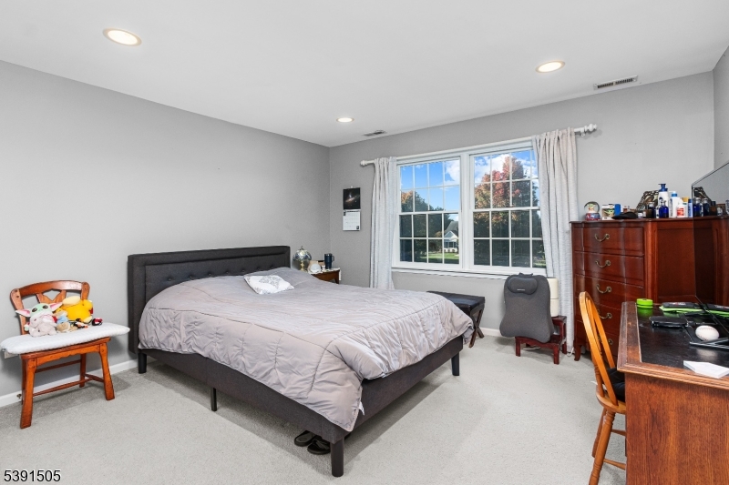 Greenwich Hills - Residential