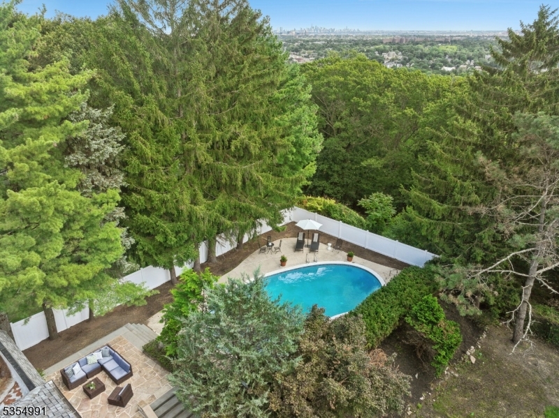 Newstead - Residential