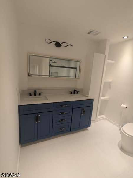 Maplewood Crossings - Residential Lease