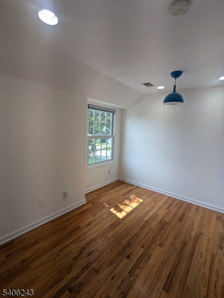 Maplewood Crossings - Residential Lease