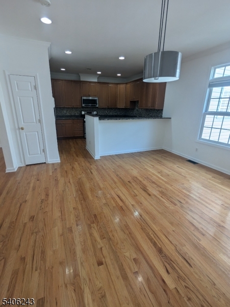 Maplewood Crossings - Residential Lease