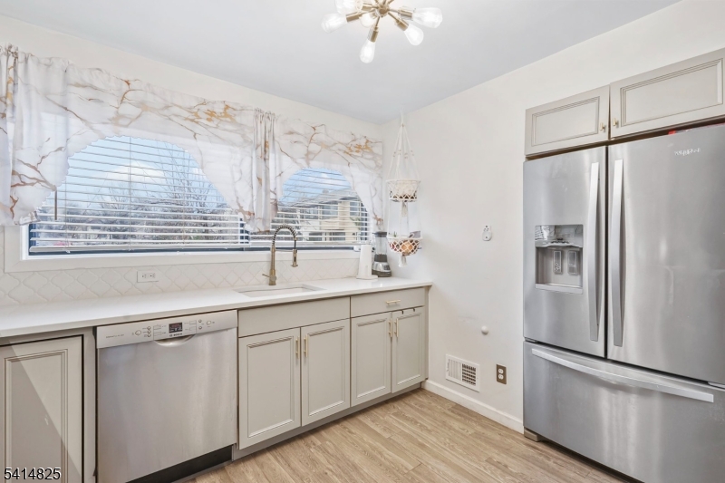 Brookside Square - Residential