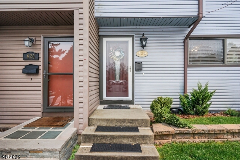 Brookside Square - Residential