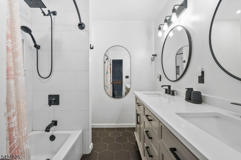 Brookside Square - Residential