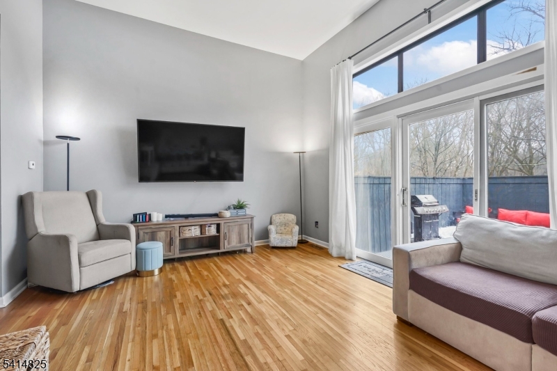 Brookside Square - Residential