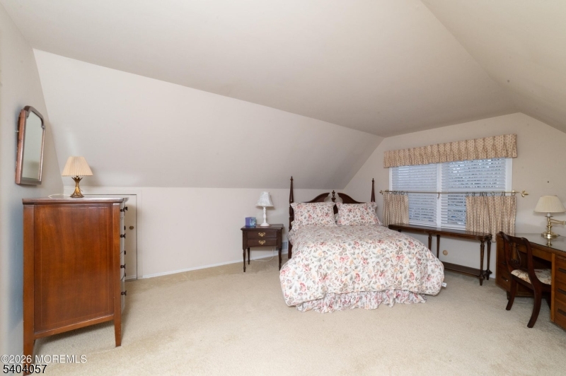 Lakeridge - Residential