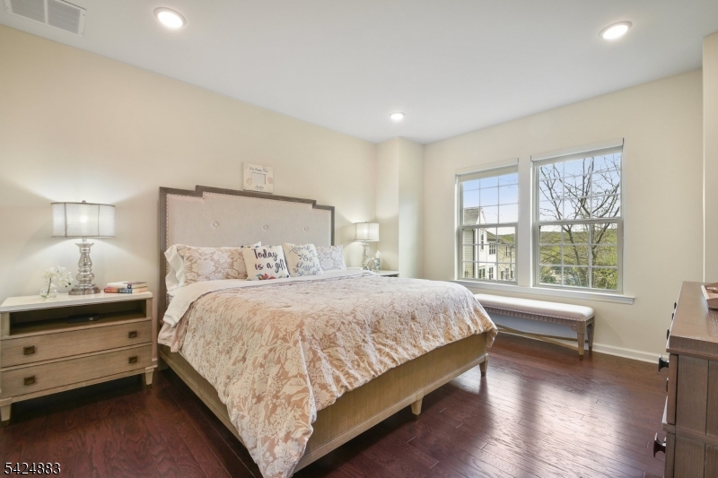 Kensington - Residential