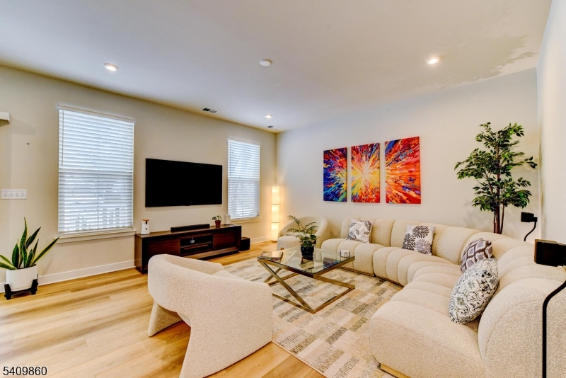 Promenade at Somerset - Residential