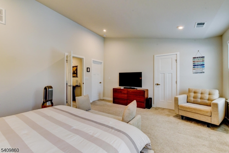 Promenade at Somerset - Residential