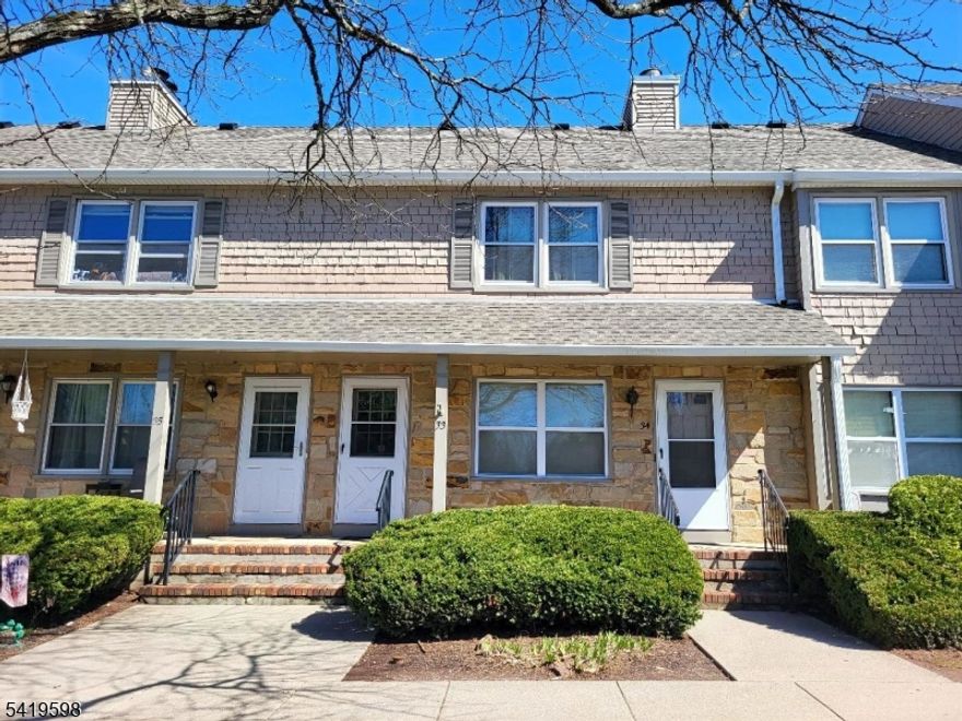 Maintained 1 bedroom, 1 bath condominium located in Concord Ridge. Kitchen with dining area & large pantry. Living room with woodburning fireplace & stackable laundry closet. Updated kitchen, bathroom, thermal windows. Basement with storage/utility room & backdoor rear access. Newer HOA installed roof(5/24) & rear porch(8/25). HOA amenities include outdoor pool, tennis courts, playground & clubhouse. Routes 202 & 31, shopping/restaurants within minutes. Main Street Flemington & Lambertville/New Hope nearby.