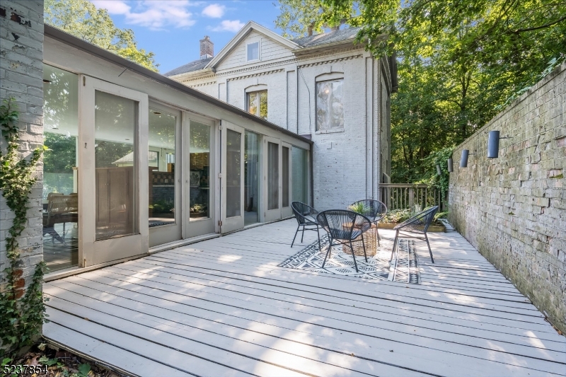 The Hill - Residential