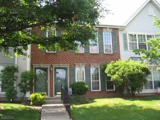 106 AMETHYST WAY, FRANKLIN PARK, NJ 08823 - Image f2d5853da9d3dbb02eff6d2f05ecc027/1540207010