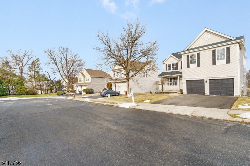 Stratton Meadows - Residential