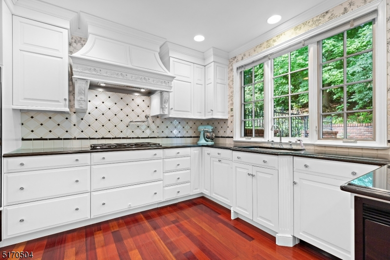 Woodland Park Section - Residential