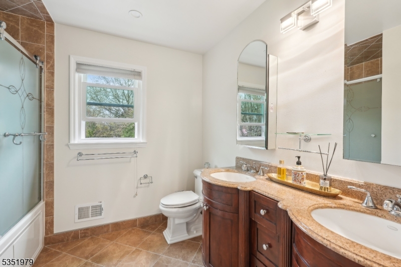 COVENTRY - Residential