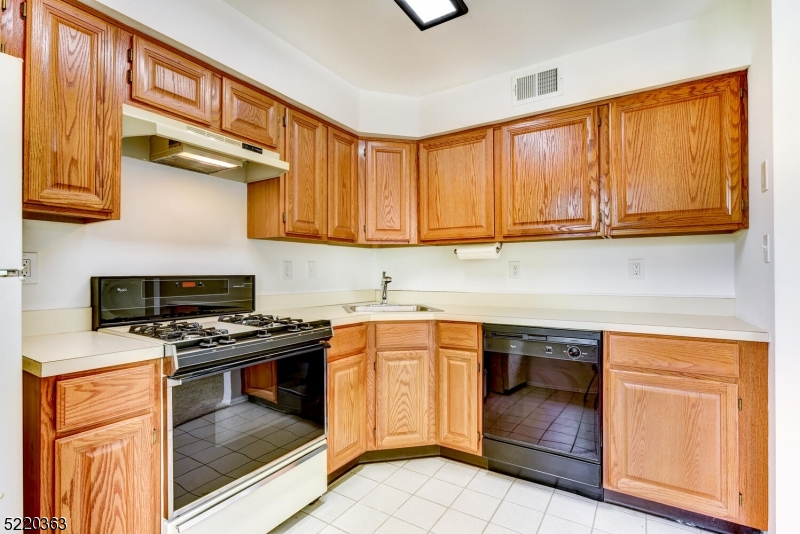 Bridle Club - Residential Lease