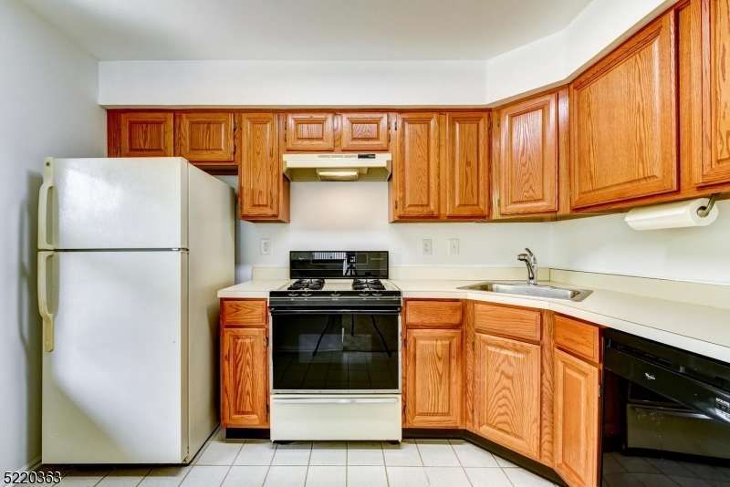 Bridle Club - Residential Lease