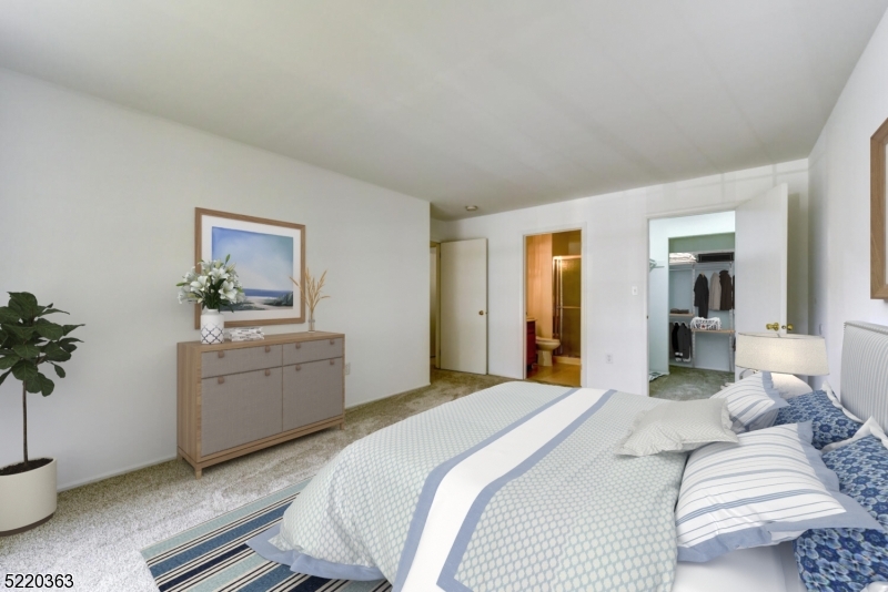 Bridle Club - Residential Lease