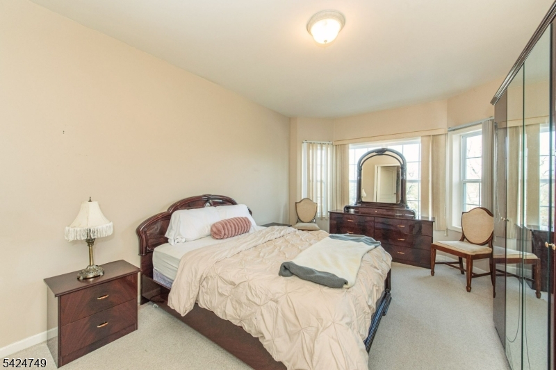 Garret Mountain - Residential
