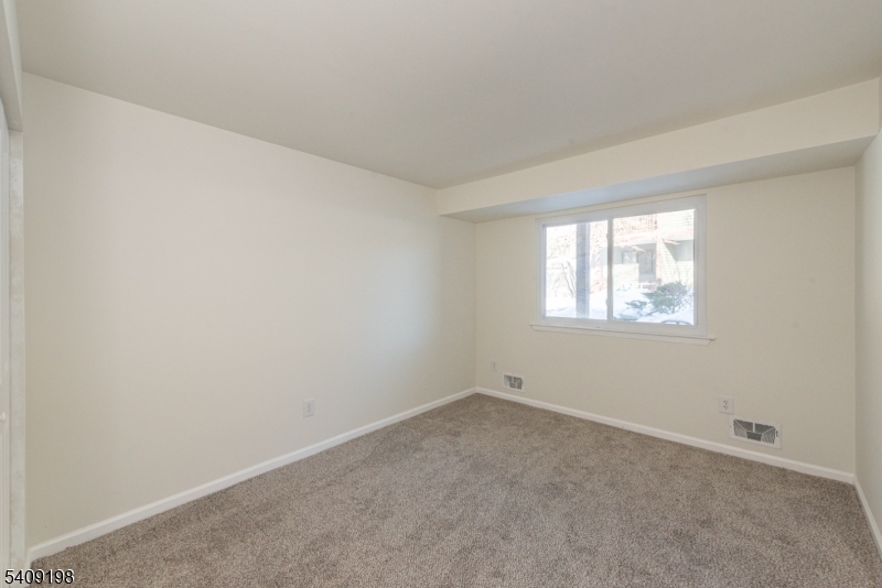 Oak Knoll Village - Residential