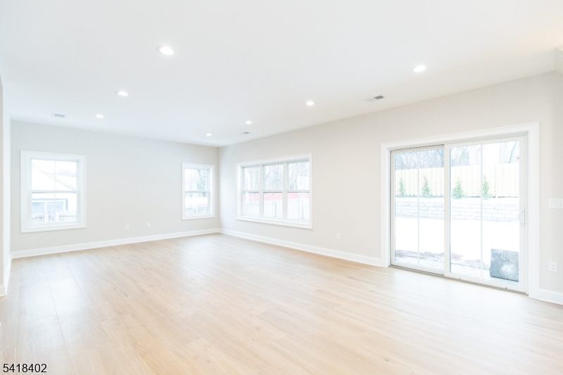 Nixon Park - Residential