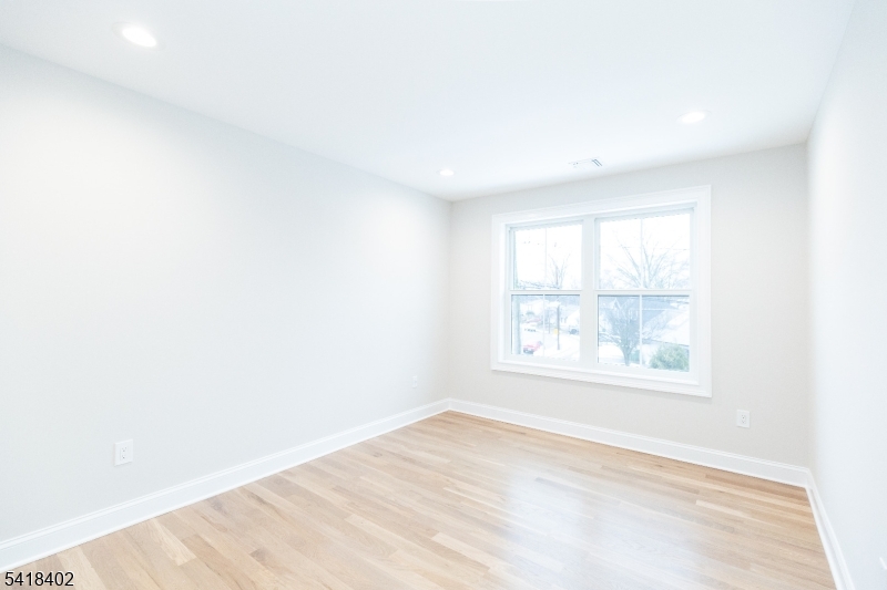 Nixon Park - Residential