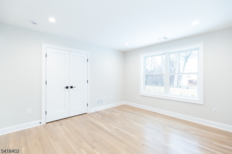 Nixon Park - Residential