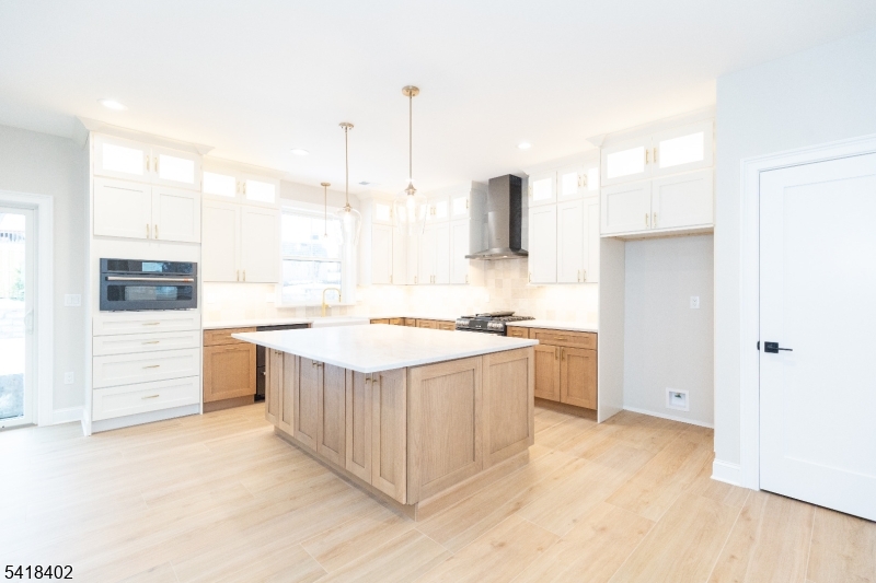 Nixon Park - Residential