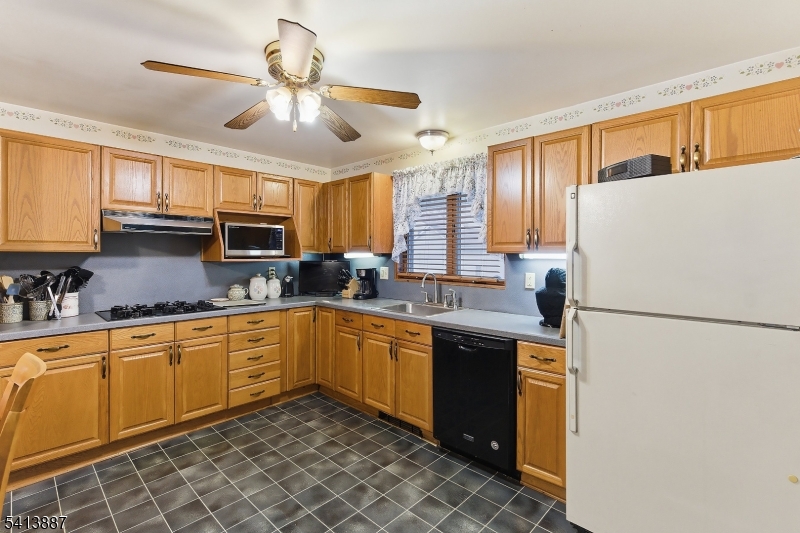 Lake View - Residential