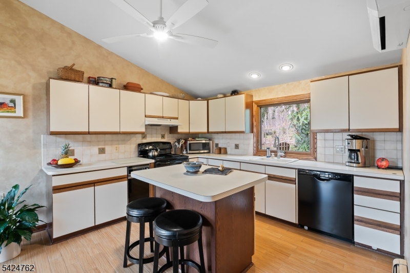 Highland Lakes Country Club - Residential