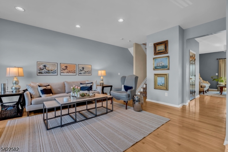 Lakeshore Village - Residential