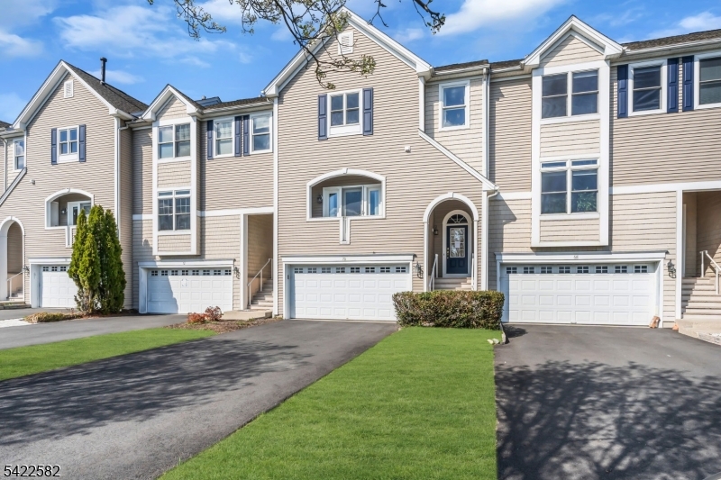 Lakeshore Village - Residential