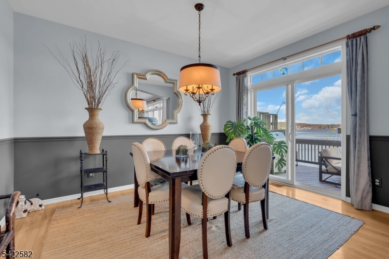 Lakeshore Village - Residential