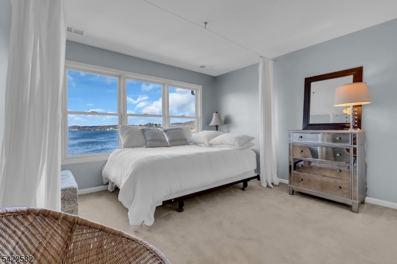 Lakeshore Village - Residential