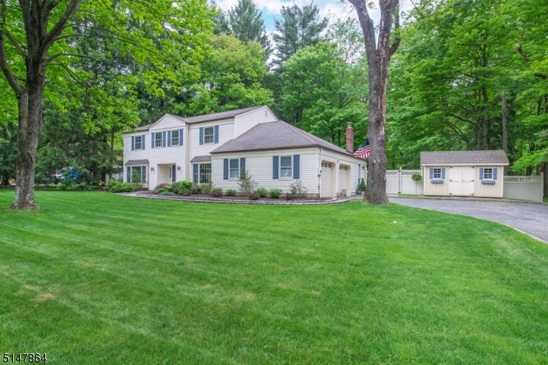 Nestlingwood/Wood Valley - Residential