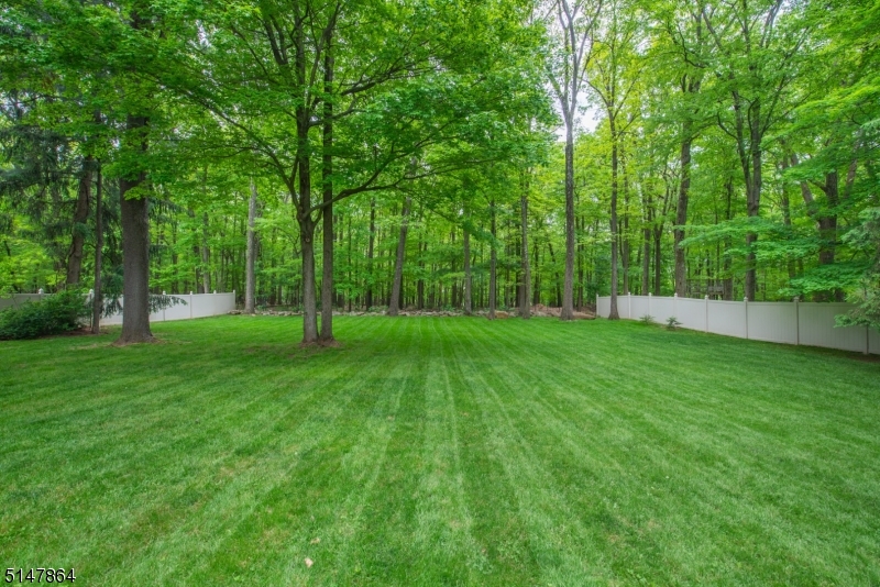 Nestlingwood/Wood Valley - Residential