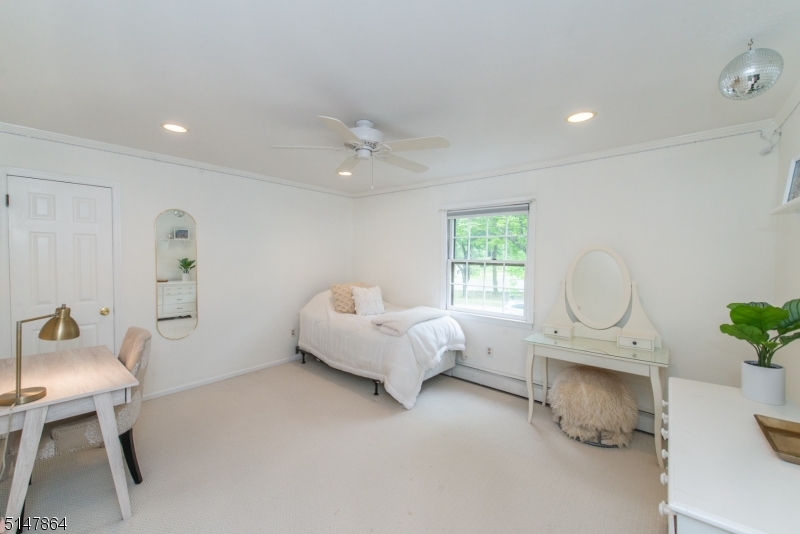 Nestlingwood/Wood Valley - Residential