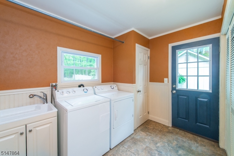 Nestlingwood/Wood Valley - Residential