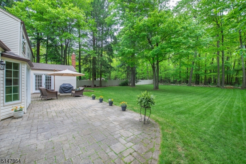 Nestlingwood/Wood Valley - Residential